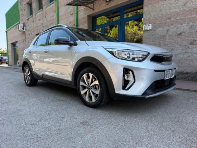 KIA Stonic 1.2 DPI 84CV UNIPROPRIETARIO RETROCAMERA rif. 23996536