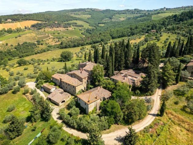 Casale in vendita a Castellina in Chianti 2022 mq Rif: 1429010