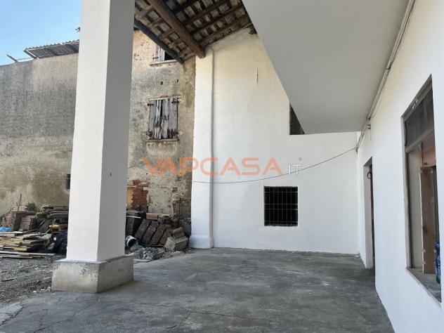 CASA INDIPENDENTE CON 2 APPARTAMENTI - Foto 5