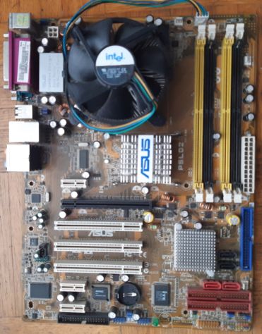 Scheda madre Asus P5LD2 guasta