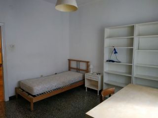 Affittasi camera a Studentessa