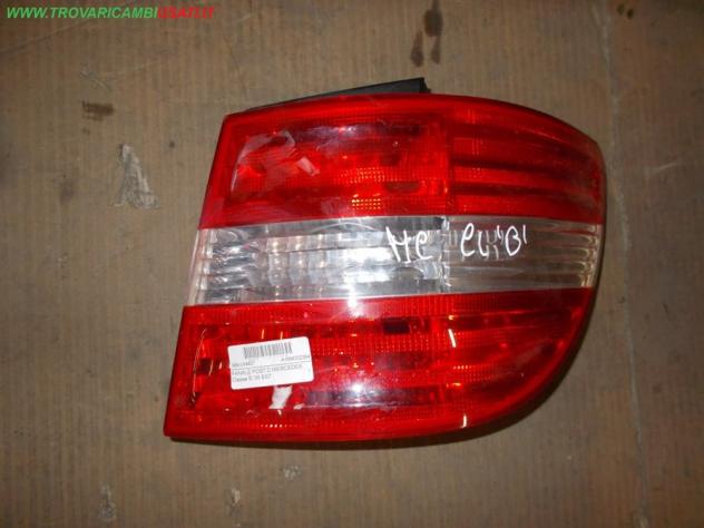 FANALE POST.D.MERCEDES Classe B '05 EST.  Parti elettriche  Fanaleria  Fanali  Fanale post. sx. MERCEDES - Classe B - 01-04-2005 - 01-06-2008