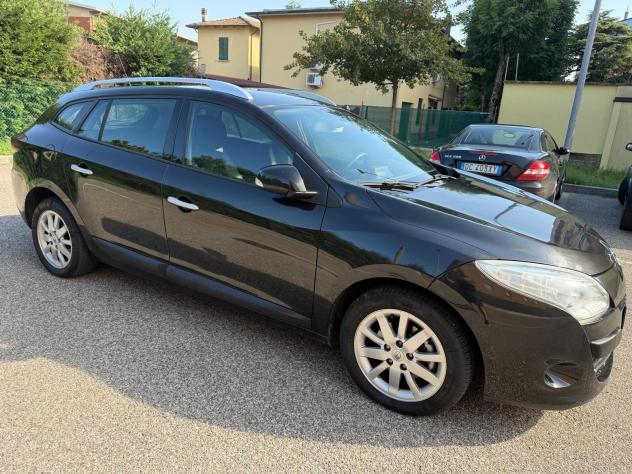 Renault Megane SporTour 1.5 dci - NAV. - 12 MESI DI GARANZIA - - Foto 2
