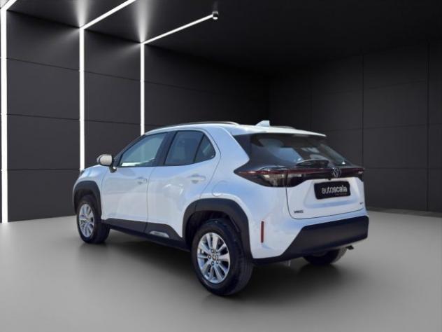 TOYOTA Yaris Cross 1.5 Hybrid 5p. E-CVT Active rif. 23549133 - Foto 3