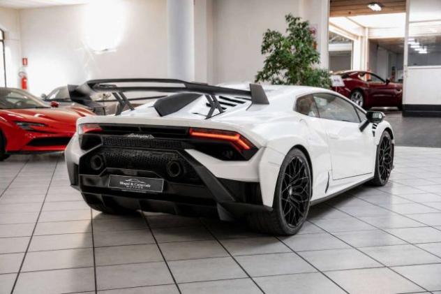 LAMBORGHINI Huracán STO|LIFT SYSTEM|SPORT SEATS|20'' MONOLOCK rif. 23684512 - Foto 7