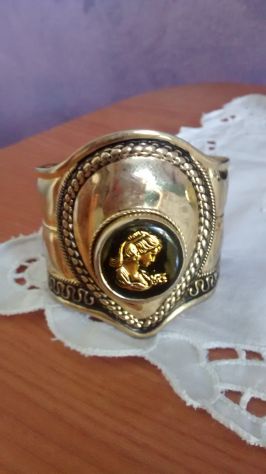 parure: anelli, orecchini, collane, orologi, alta bigiotteria nuova - Foto 8
