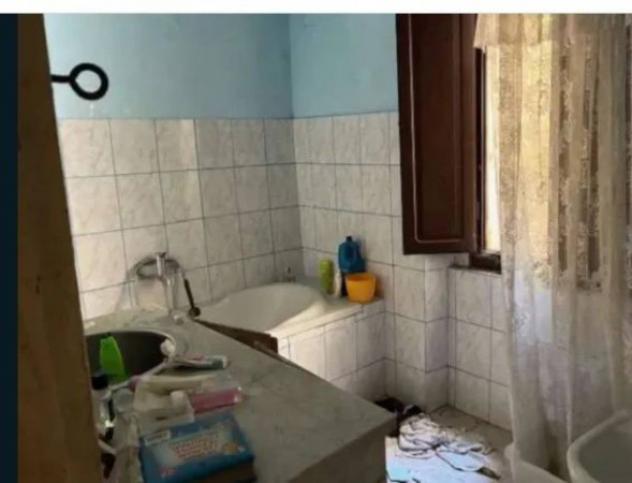 Immobile in asta di 253 m² con più di 5 locali in vendita a Bagni di Lucca - Foto 2