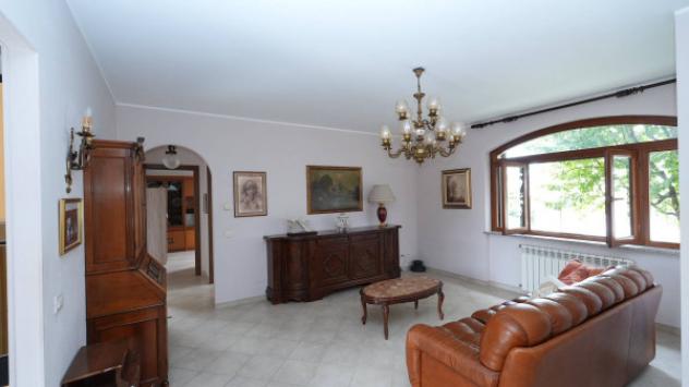 Appartamento di 104 m² con 3 locali e box auto in vendita a Crescentino