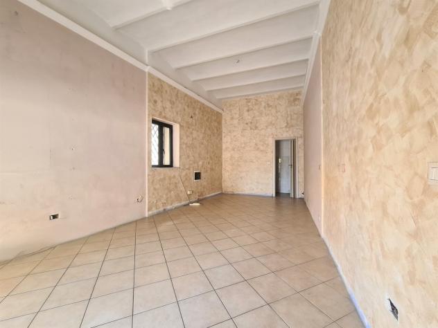 1 Vetrina in affitto a Catanzaro - Foto 2