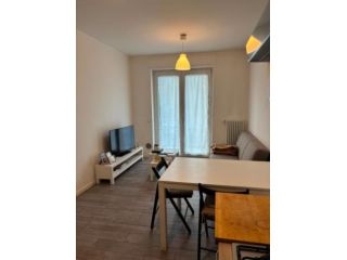 Appartamento di 75 m² con 3 locali in affitto a Milano