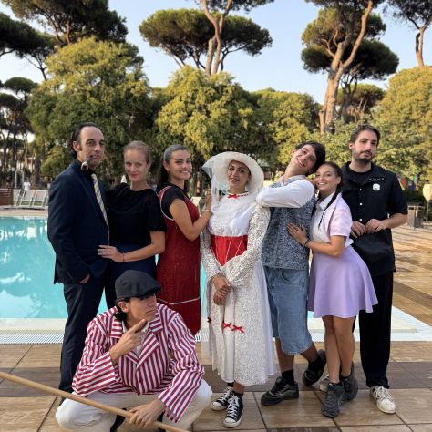 Coreografe/i, Cantanti, Maghe/i e Cabarettiste/i per Villaggi in Italia - Foto 2