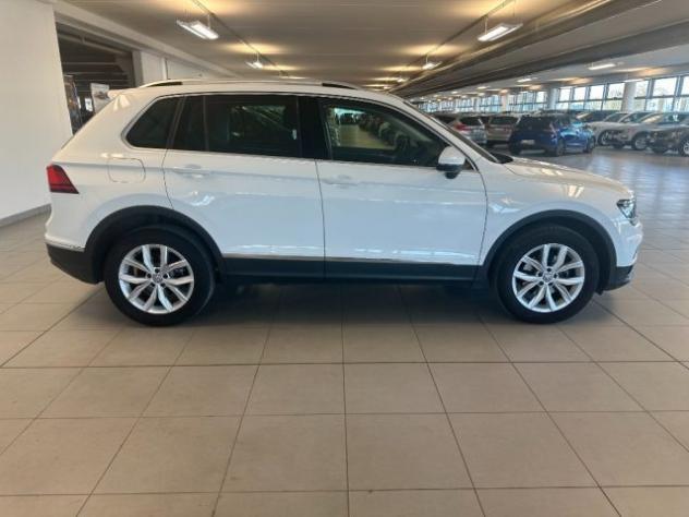 VOLKSWAGEN Tiguan 2.0 TDI SCR DSG 4MOTION Advanced BMT rif. 23975763 - Foto 8