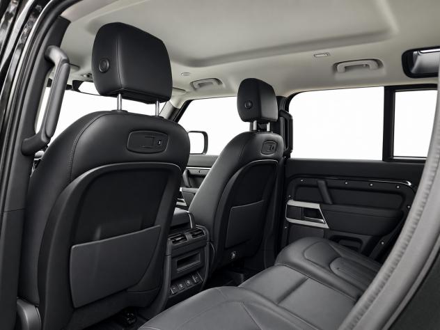 Land Rover Defender 110 3.0D I6 200 CV AWD Auto SE - Foto 10