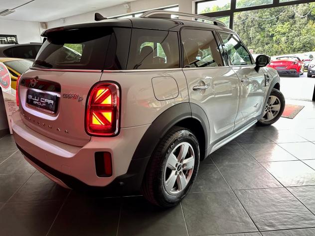 MINI COOPER D COUNTRYMAN 2.0d ESSENTIAL 150cv - Foto 5