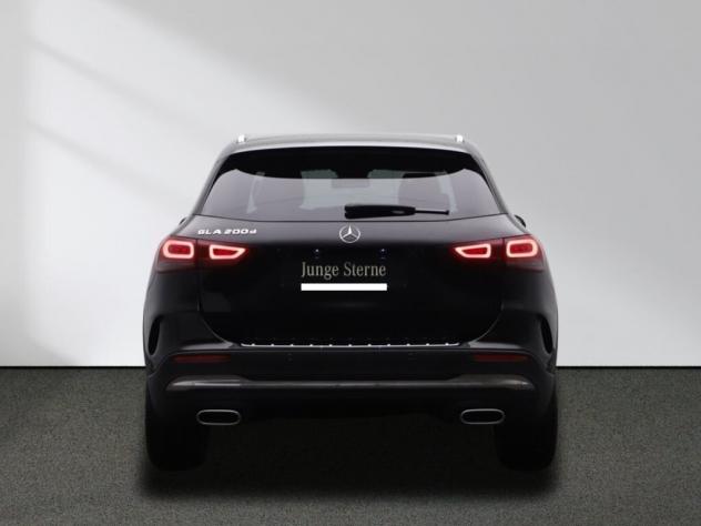 Mercedes-Benz GLA 200 d AMG Distronic telecamera posteriore LED AHK - Foto 5