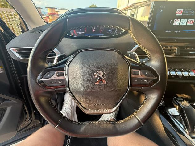Peugeot 3008 BlueHDI 130 EAT8 S&S Allure - Foto 8