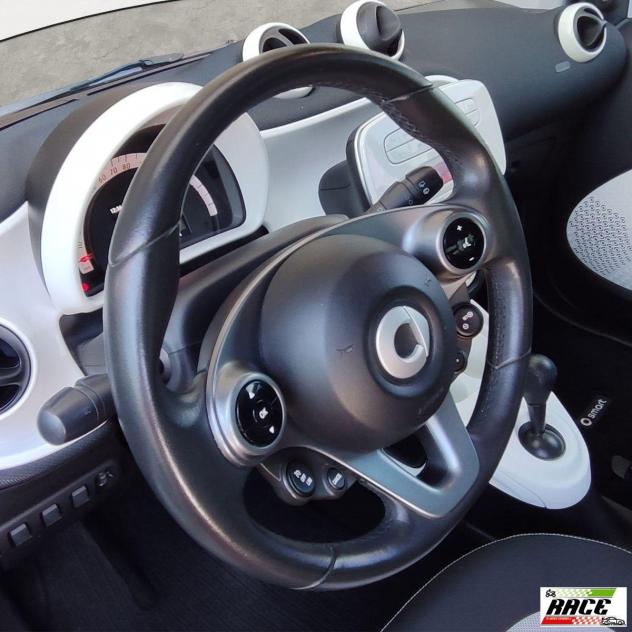 SMART - Fortwo - 1000 52 kW MHD coupé passion - Foto 10