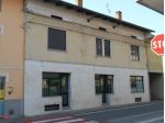 Struttura in parte residenziale ed in parte commerciale. Composta al piano …