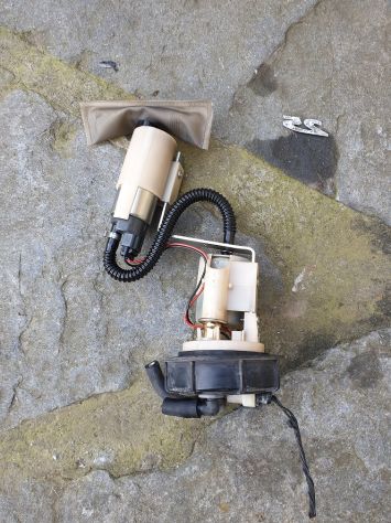 POMPA BENZINA CARBURANTE PIAGGIO XEVO 400 2007 2013