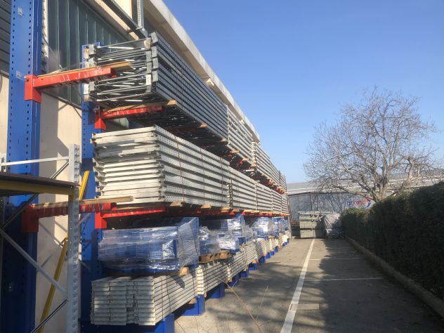 Cantilever robusti