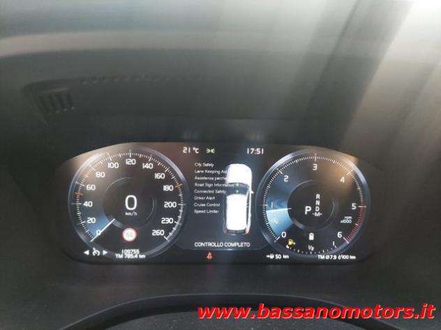 VOLVO XC60 B4 (d) AWD Geartronic Momentum Pro rif. 24200381 - Foto 5
