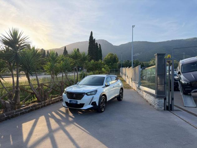 PEUGEOT - 2008 - PureTech 100 S&S Allure
