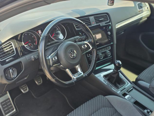 Volkswagen Golf 1.5 TSI ACT 5p. Sport R line - Foto 7