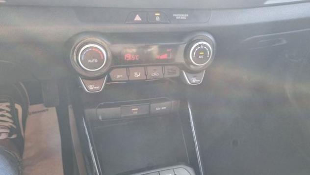 KIA Stonic 1.0 T-GDi 100 CV MHEV iMT Style rif. 23811596 - Foto 9
