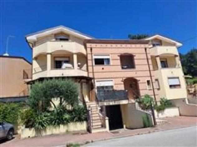 Immobile in asta di 106 m², box auto in vendita a Sassofeltrio - Foto 3