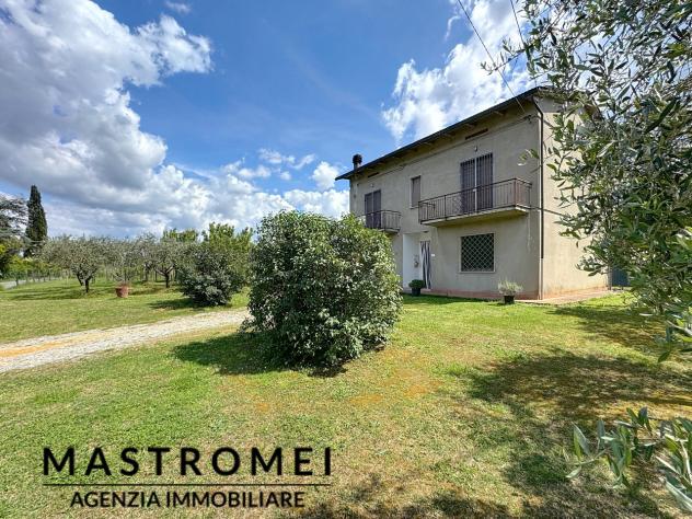 CASALE di 7 vani e di 240 mq (CASTELFRANCO DI SOTTO) rif. 3522_1