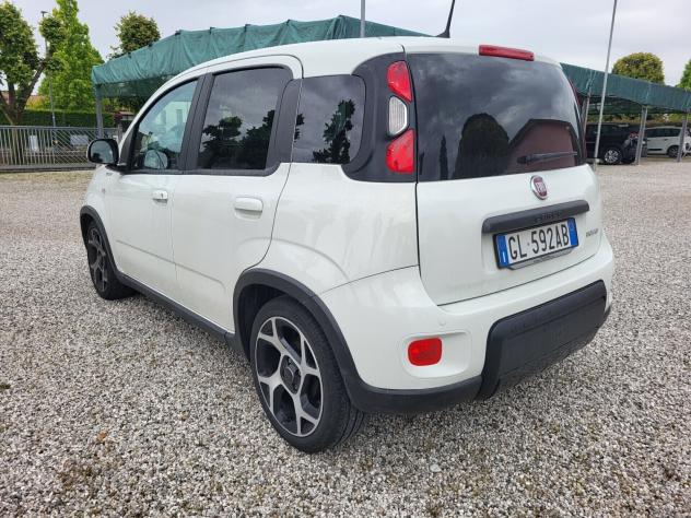 Fiat Panda 1.0 FireFly S&S Hybrid Sport - Foto 4
