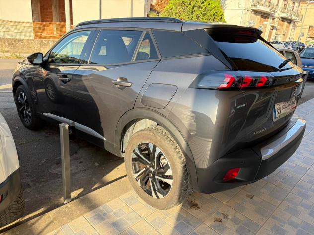 Peugeot 2008 BlueHDi 130 S&S EAT8 Allure - Foto 3