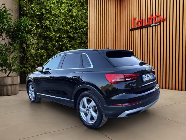 Audi Q3 35 TDI S tronic Business Advanced - Foto 6