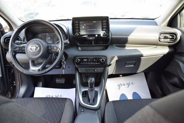 TOYOTA Yaris IBRIDA MY 2021 1.5 Hybrid 5p. AUTOMATICA Lounge - TOUCH - ADAS - CRUISE - CAM - BT - CLIMA - OK NEOPATENTATI - IVA DETRAIBILE - Foto 8