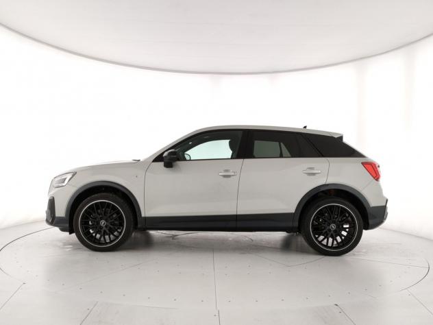 Audi Q2 Q2 35 2.0 tdi Identity Black s-tronic - Foto 2
