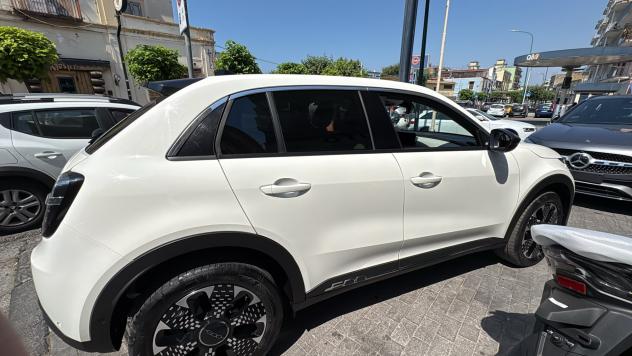 Fiat 600 1.2 Hybrid 100 CV DCT MHEV La Prima 2024 USATO - Foto 5