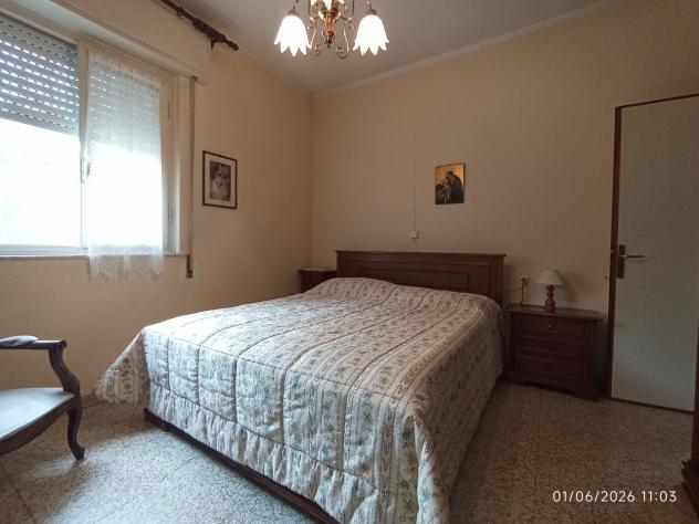 APPARTAMENTO di 4 vani e di 70 mq (CAMAIORE) rif. 1095 - Foto 8