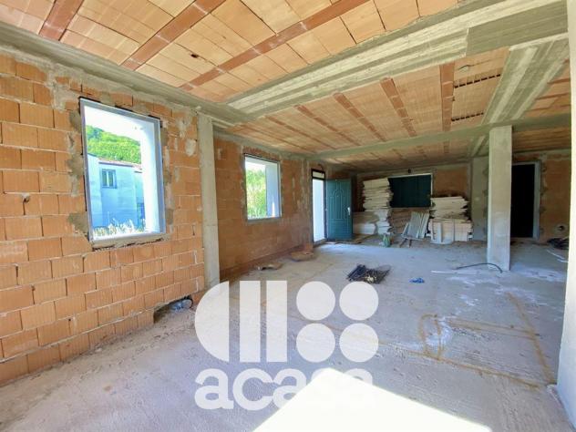 APPARTAMENTO AL GREZZO CON GIARDINO TRE CAMERE PIAN TERRENO - Foto 5