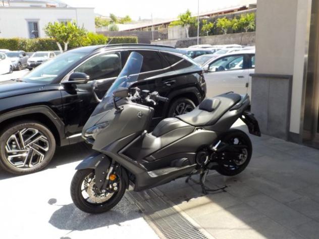 YAMAHA T-Max 560 Anno 2026 rif. 23939188 - Foto 2