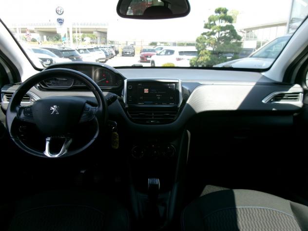 Peugeot 208 Allure PureTech 82cv - Foto 10