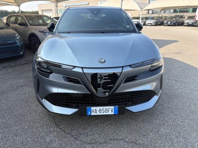 Alfa Romeo Junior 1.2 145 CV Hybrid eDCT6 Q4 Intensa - Foto 2