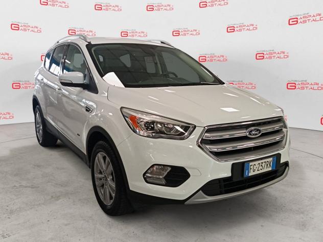 Ford Kuga 2.0 TDCi 150CV S&S AWD Titanium 4x4 - Foto 2