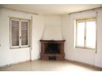 Baschi - vendesi fabbricato indipendente con garage terrazza e area esterna