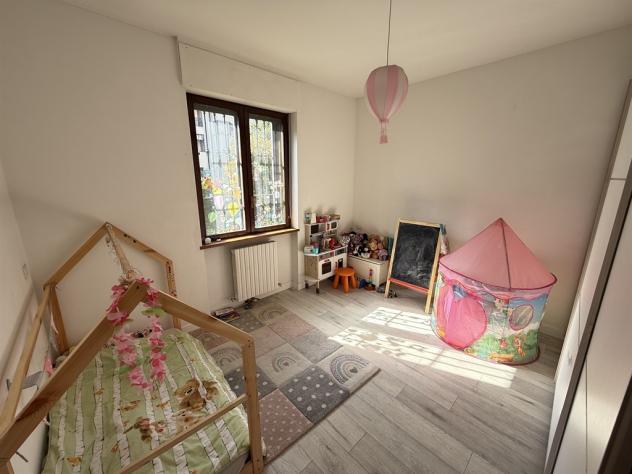 Lissone - Appartamento di 3 ampi locali con giardino in zona residenziale a 15' a piedi dal centro e dal Parco di Monza - - Foto 13