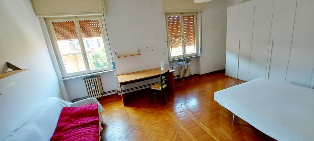 affittasi STANZA SINGOLA GIA' LIBERA ZONA CENTRALE - Foto 2