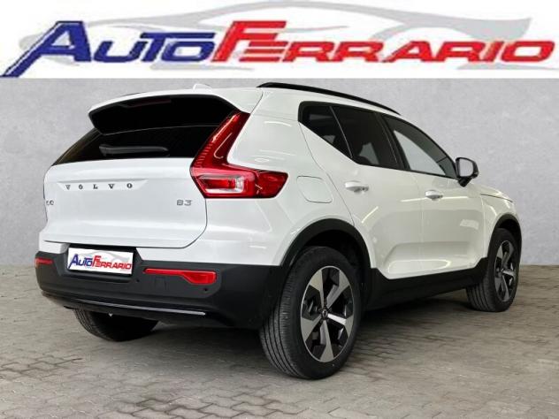 VOLVO XC40 (2017--) XC40 B3 automatico Ultra Dark N1 - Foto 2