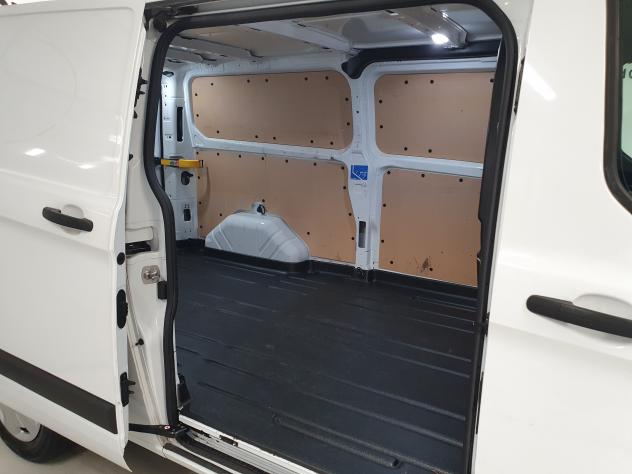 Ford Transit Custom T. Custom MCA Van Trd 130cv MHEV 300 L2 - Foto 6