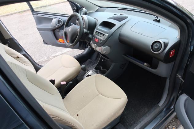 Peugeot 107 1.0 68CV 5p. Automatica - Foto 8