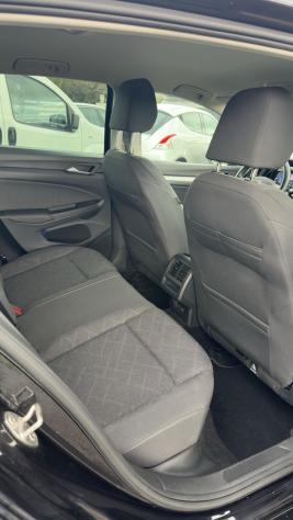 Volkswagen Golf 2.0 TDI DSG SCR Life - Foto 9