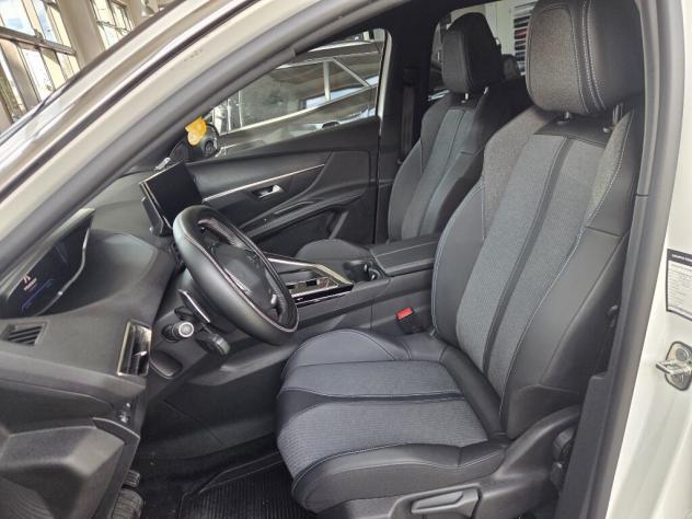 PEUGEOT 3008 2ª serie 3008 Hybrid 136 e-DCS 6 Allure Pack - Foto 8